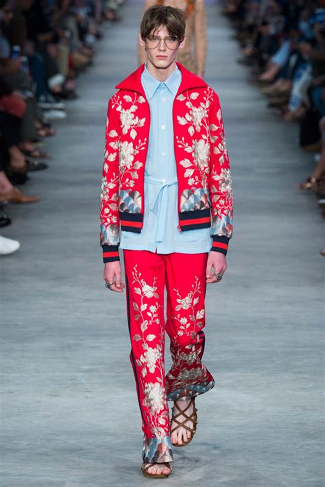 gucci men's summer collection|Altro.